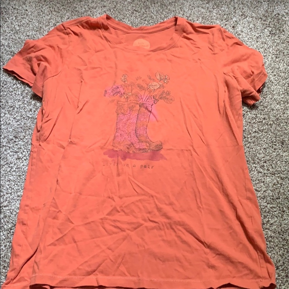 Tee shirt